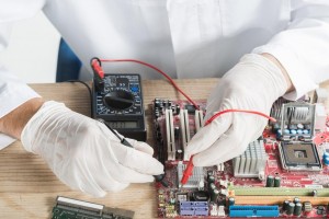 مهندسی معکوس بردهای الکترونیکی